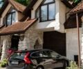 Черный Вольво B60, объемом двигателя 2 л и пробегом 253 тыс. км за 12900 $, фото 1 на Automoto.ua