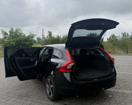 Чорний Вольво B60, об'ємом двигуна 1.56 л та пробігом 255 тис. км за 12400 $, фото 18 на Automoto.ua