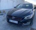 Черный Вольво B60, объемом двигателя 2.4 л и пробегом 289 тыс. км за 13700 $, фото 4 на Automoto.ua