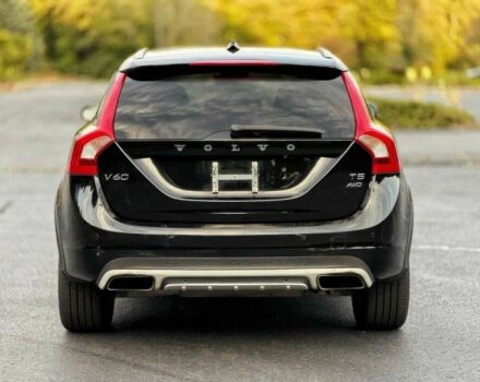 Черный Вольво B60, объемом двигателя 2.5 л и пробегом 78 тыс. км за 5300 $, фото 4 на Automoto.ua