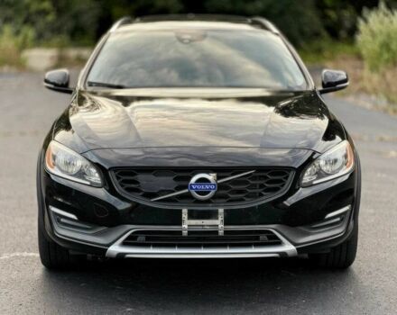 Черный Вольво B60, объемом двигателя 2.5 л и пробегом 78 тыс. км за 5300 $, фото 1 на Automoto.ua