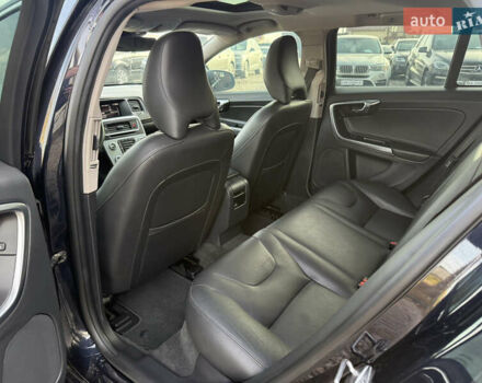 Черный Вольво B60, объемом двигателя 2 л и пробегом 148 тыс. км за 12200 $, фото 43 на Automoto.ua