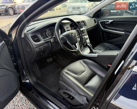 Черный Вольво B60, объемом двигателя 2 л и пробегом 148 тыс. км за 12200 $, фото 28 на Automoto.ua