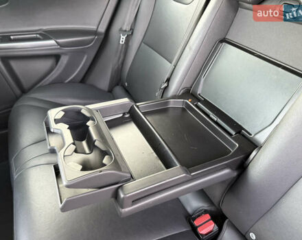 Черный Вольво B60, объемом двигателя 2 л и пробегом 148 тыс. км за 12200 $, фото 47 на Automoto.ua