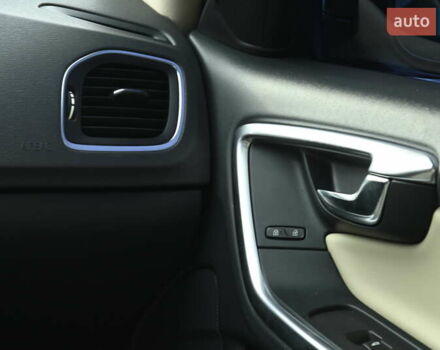 Чорний Вольво B60, об'ємом двигуна 1.97 л та пробігом 99 тис. км за 13200 $, фото 28 на Automoto.ua