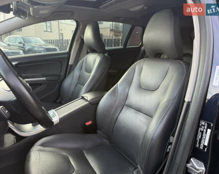 Черный Вольво B60, объемом двигателя 2 л и пробегом 148 тыс. км за 12200 $, фото 34 на Automoto.ua