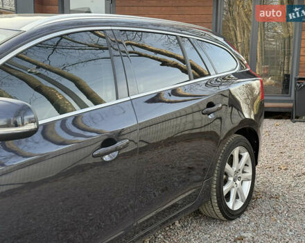 Черный Вольво B60, объемом двигателя 2 л и пробегом 148 тыс. км за 12200 $, фото 7 на Automoto.ua