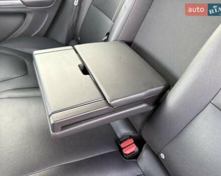 Черный Вольво B60, объемом двигателя 2 л и пробегом 148 тыс. км за 12200 $, фото 45 на Automoto.ua