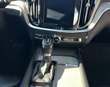 Черный Вольво B60, объемом двигателя 1.97 л и пробегом 239 тыс. км за 22800 $, фото 20 на Automoto.ua