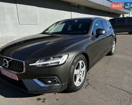 Черный Вольво B60, объемом двигателя 1.97 л и пробегом 239 тыс. км за 22800 $, фото 1 на Automoto.ua