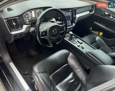 Черный Вольво B60, объемом двигателя 1.97 л и пробегом 456 тыс. км за 24999 $, фото 9 на Automoto.ua