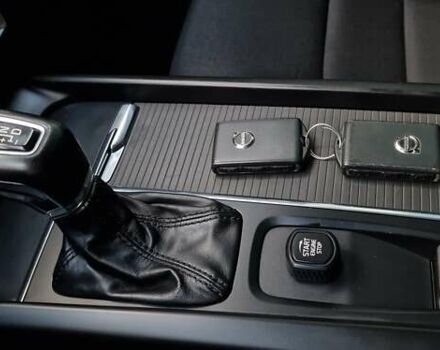 Черный Вольво B60, объемом двигателя 1.97 л и пробегом 148 тыс. км за 24500 $, фото 62 на Automoto.ua