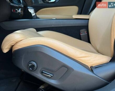 Черный Вольво B60, объемом двигателя 2 л и пробегом 255 тыс. км за 20999 $, фото 22 на Automoto.ua