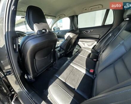 Черный Вольво B60, объемом двигателя 1.97 л и пробегом 239 тыс. км за 22800 $, фото 15 на Automoto.ua