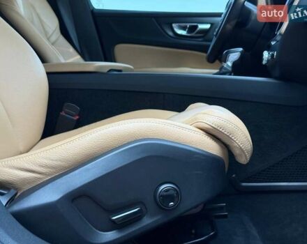 Черный Вольво B60, объемом двигателя 2 л и пробегом 255 тыс. км за 20999 $, фото 65 на Automoto.ua