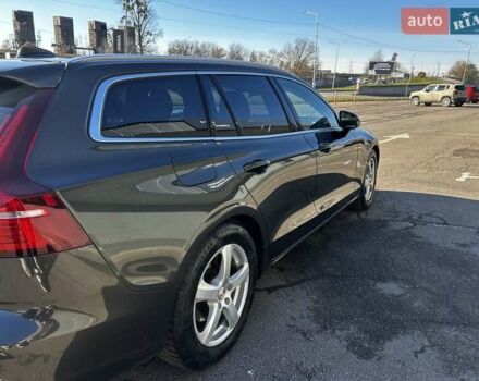 Черный Вольво B60, объемом двигателя 1.97 л и пробегом 239 тыс. км за 22800 $, фото 6 на Automoto.ua