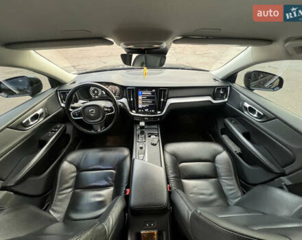 Чорний Вольво B60, об'ємом двигуна 0 л та пробігом 260 тис. км за 24900 $, фото 5 на Automoto.ua