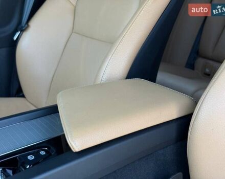 Черный Вольво B60, объемом двигателя 2 л и пробегом 255 тыс. км за 20999 $, фото 37 на Automoto.ua