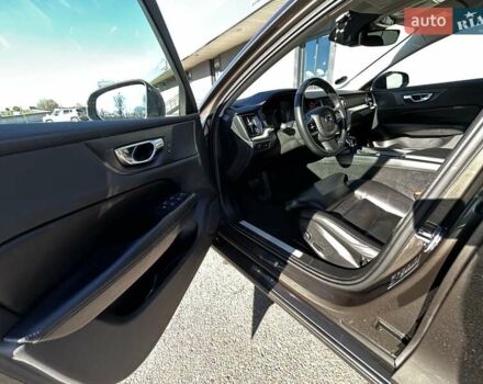 Черный Вольво B60, объемом двигателя 1.97 л и пробегом 239 тыс. км за 22800 $, фото 25 на Automoto.ua