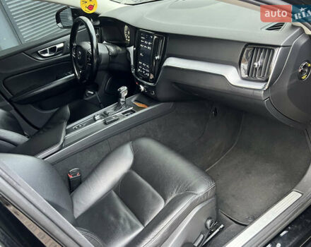 Черный Вольво B60, объемом двигателя 1.97 л и пробегом 456 тыс. км за 24999 $, фото 6 на Automoto.ua