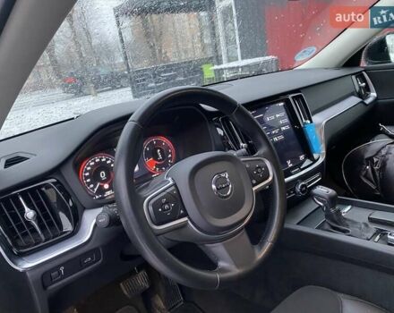 Черный Вольво B60, объемом двигателя 1.97 л и пробегом 220 тыс. км за 23790 $, фото 15 на Automoto.ua