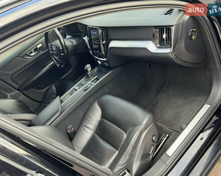 Чорний Вольво B60, об'ємом двигуна 0 л та пробігом 260 тис. км за 24900 $, фото 7 на Automoto.ua