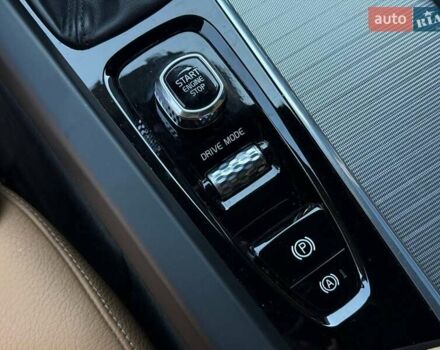 Черный Вольво B60, объемом двигателя 2 л и пробегом 255 тыс. км за 20999 $, фото 40 на Automoto.ua