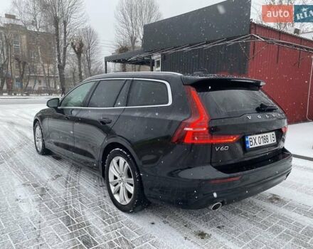 Черный Вольво B60, объемом двигателя 1.97 л и пробегом 220 тыс. км за 23790 $, фото 1 на Automoto.ua