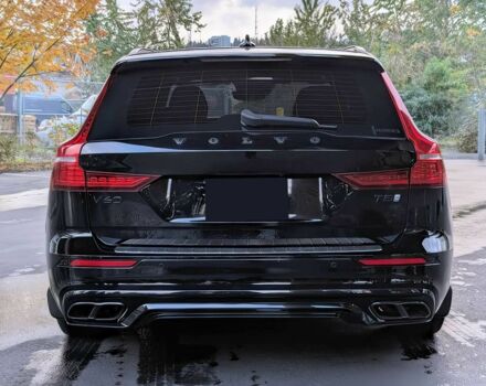 Черный Вольво B60, объемом двигателя 2 л и пробегом 35 тыс. км за 5500 $, фото 5 на Automoto.ua