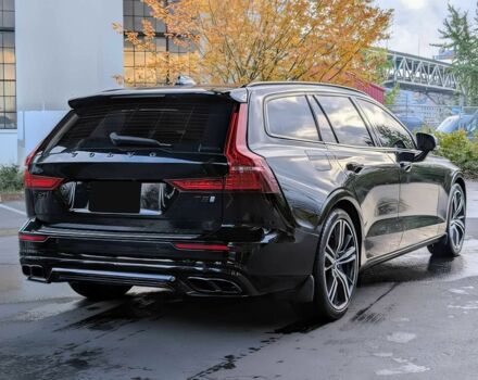 Черный Вольво B60, объемом двигателя 2 л и пробегом 35 тыс. км за 5500 $, фото 4 на Automoto.ua