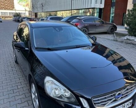 Чорний Вольво B60, об'ємом двигуна 1.56 л та пробігом 224 тис. км за 9500 $, фото 1 на Automoto.ua