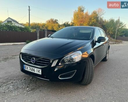 Черный Вольво B60, объемом двигателя 1.98 л и пробегом 253 тыс. км за 11600 $, фото 1 на Automoto.ua