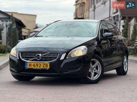 Чорний Вольво B60, об'ємом двигуна 1.56 л та пробігом 275 тис. км за 8299 $, фото 1 на Automoto.ua