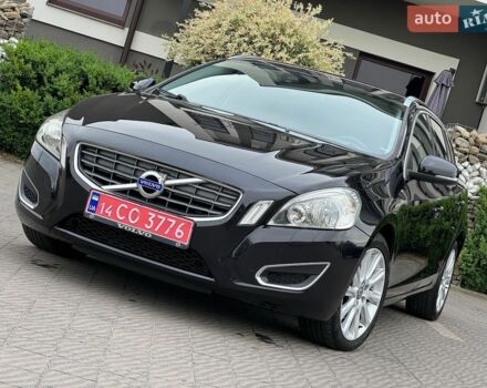 Чорний Вольво B60, об'ємом двигуна 1.6 л та пробігом 208 тис. км за 10299 $, фото 1 на Automoto.ua