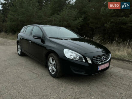 Вольво B60 2012 в Ахтырке на Automoto.ua Черный Вольво B60, объемом двигателя 1.6 л и пробегом 220 тыс. км за 9900 $, фото 1 на Automoto.ua
