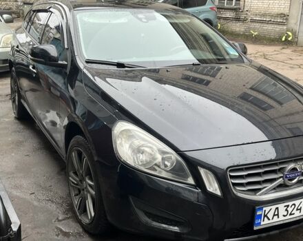 Черный Вольво B60, объемом двигателя 2 л и пробегом 266 тыс. км за 10500 $, фото 1 на Automoto.ua