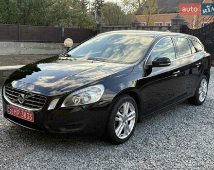 Вольво B60 2012 у Рівному на Automoto.ua Чорний Вольво B60, об'ємом двигуна 1.99 л та пробігом 257 тис. км за 12200 $, фото 1 на Automoto.ua