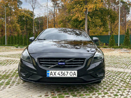 Вольво B60 2012 у Харкові на Automoto.ua Чорний Вольво B60, об'ємом двигуна 1.98 л та пробігом 224 тис. км за 11190 $, фото 1 на Automoto.ua