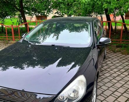 Черный Вольво B60, объемом двигателя 1.6 л и пробегом 238 тыс. км за 9000 $, фото 1 на Automoto.ua