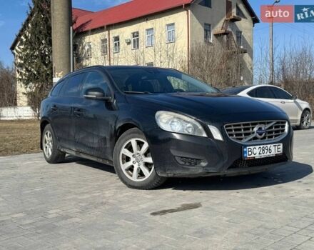 Черный Вольво B60, объемом двигателя 1.56 л и пробегом 271 тыс. км за 10500 $, фото 1 на Automoto.ua