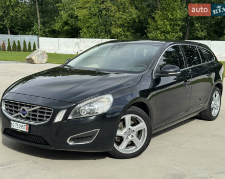 Черный Вольво B60, объемом двигателя 2 л и пробегом 268 тыс. км за 11650 $, фото 1 на Automoto.ua