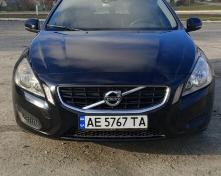Черный Вольво B60, объемом двигателя 1.6 л и пробегом 188 тыс. км за 9300 $, фото 1 на Automoto.ua