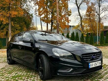 Чорний Вольво B60, об'ємом двигуна 2 л та пробігом 22800 тис. км за 9900 $, фото 1 на Automoto.ua