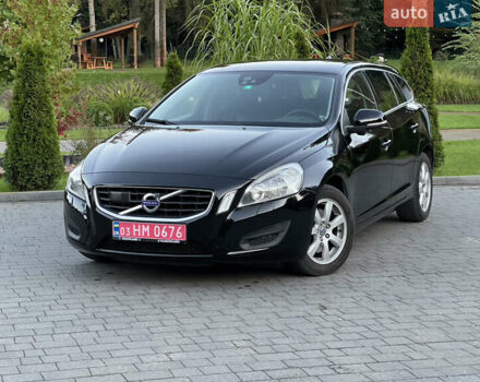 Черный Вольво B60, объемом двигателя 2 л и пробегом 238 тыс. км за 12390 $, фото 1 на Automoto.ua