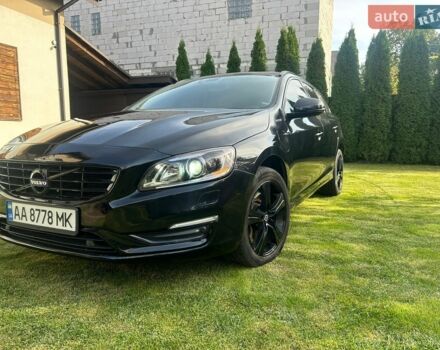 Черный Вольво B60, объемом двигателя 2.4 л и пробегом 259 тыс. км за 13600 $, фото 1 на Automoto.ua