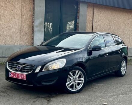 Черный Вольво B60, объемом двигателя 1.6 л и пробегом 270 тыс. км за 9600 $, фото 1 на Automoto.ua