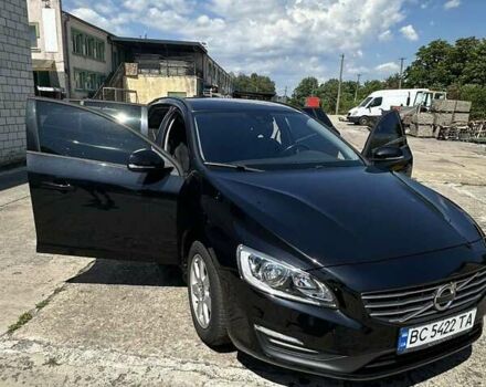 Черный Вольво B60, объемом двигателя 1.56 л и пробегом 244 тыс. км за 11500 $, фото 1 на Automoto.ua
