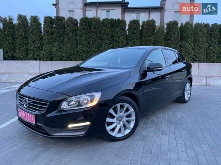 Чорний Вольво B60, об'ємом двигуна 2 л та пробігом 219 тис. км за 13450 $, фото 1 на Automoto.ua