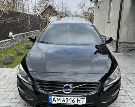 Черный Вольво B60, объемом двигателя 2 л и пробегом 187 тыс. км за 12500 $, фото 1 на Automoto.ua