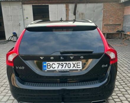 Чорний Вольво B60, об'ємом двигуна 2 л та пробігом 27 тис. км за 14200 $, фото 1 на Automoto.ua